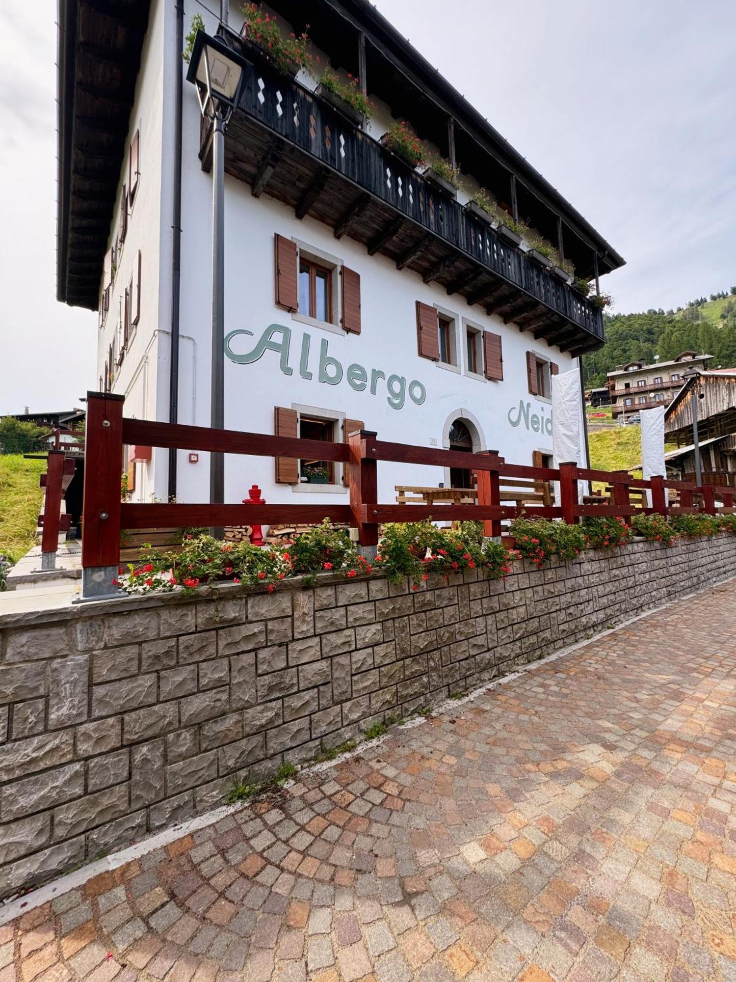 Neider Hotel - Alpine Retreat サウリス エクステリア 写真