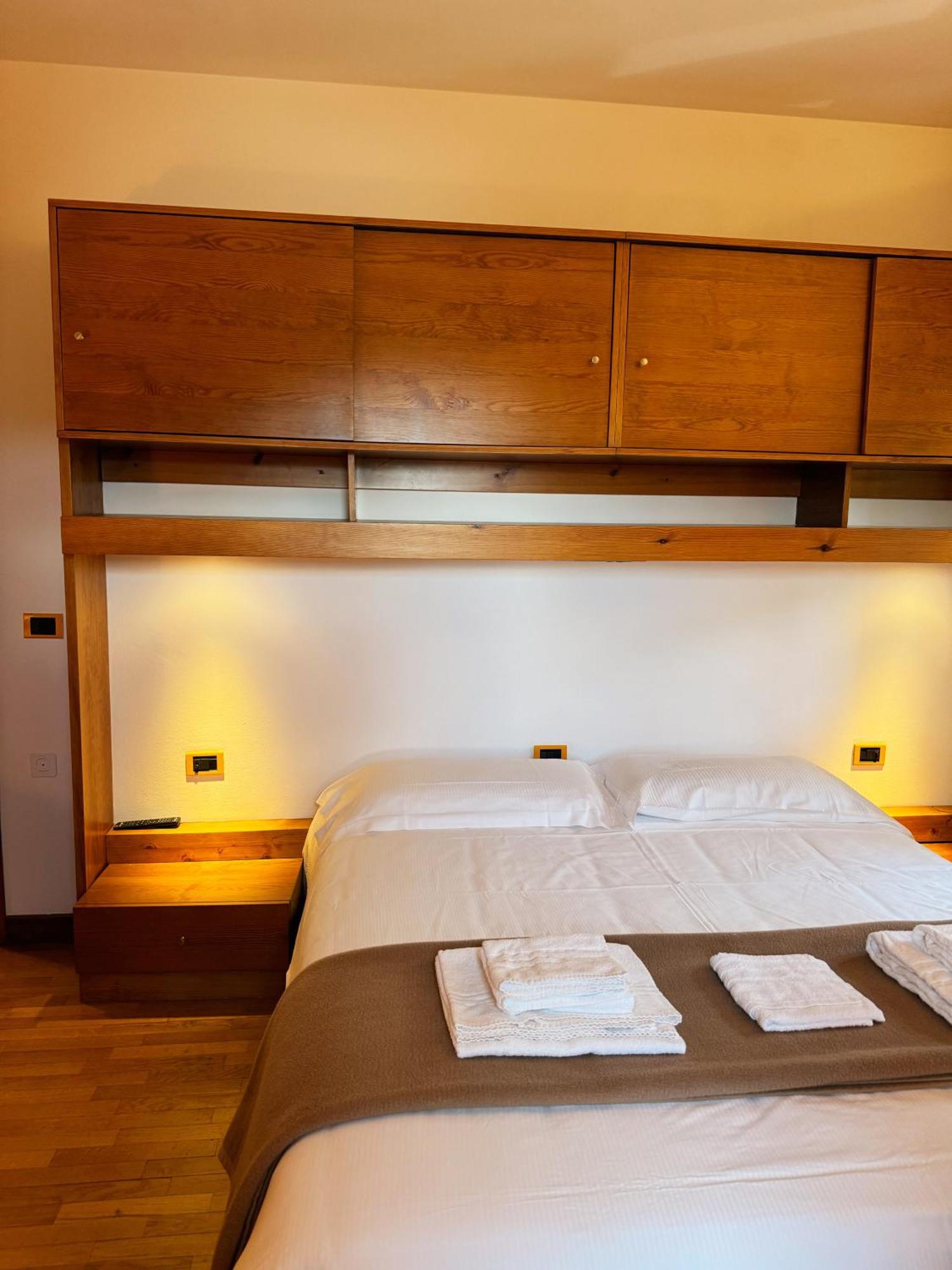 Neider Hotel - Alpine Retreat サウリス エクステリア 写真