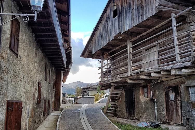 Neider Hotel - Alpine Retreat サウリス エクステリア 写真