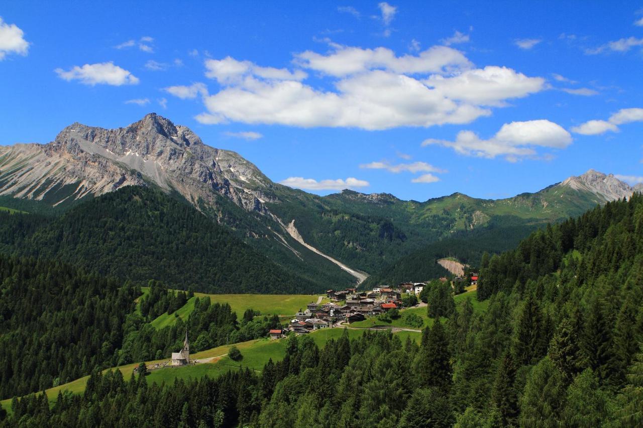 Neider Hotel - Alpine Retreat サウリス エクステリア 写真